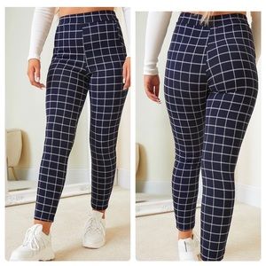 pretty little thing women’s pants size 6 Navy Skinny Trouser NWT